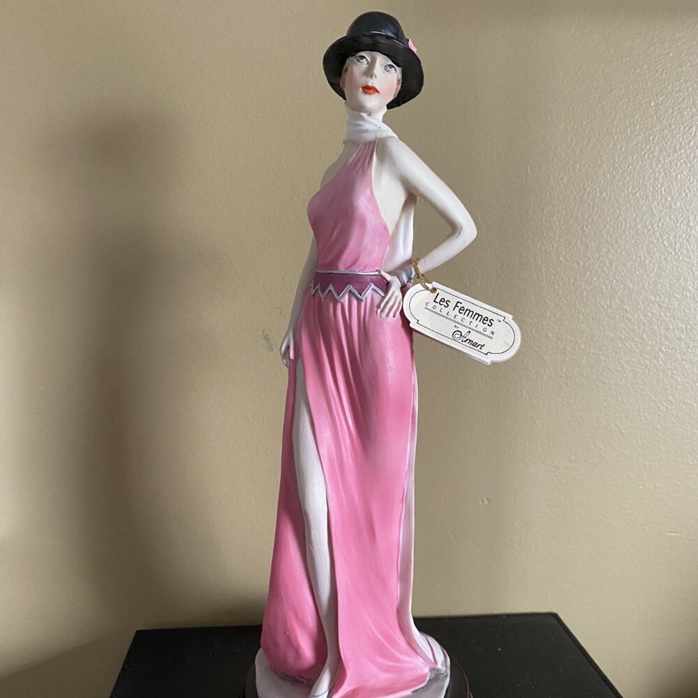 Arnant Les Femmes Collection Roaring 20's Sculpture